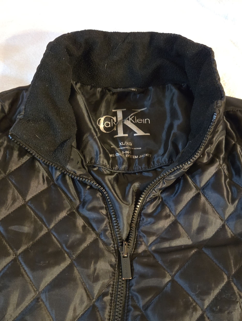 Calvin Klein Men's/Woman's Black Quilted Puffer Jacket with Stand Collar Size XL